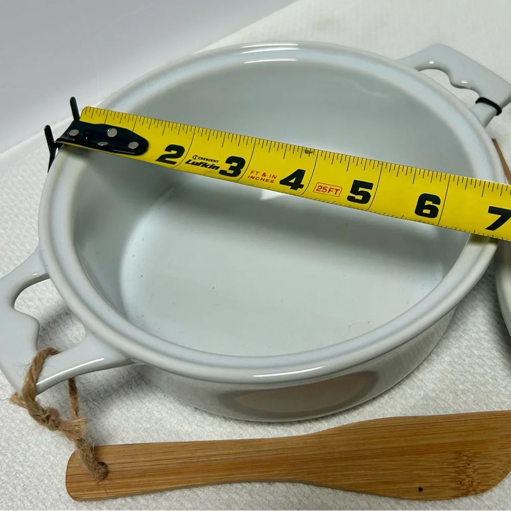 White Brie Cheese Baker with Lid and Bamboo Spreader - Picture 4 of 7
